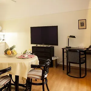 Aparthotel Mondial, Wien