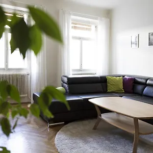 next2mozart-apartment.salzburghotels.net/