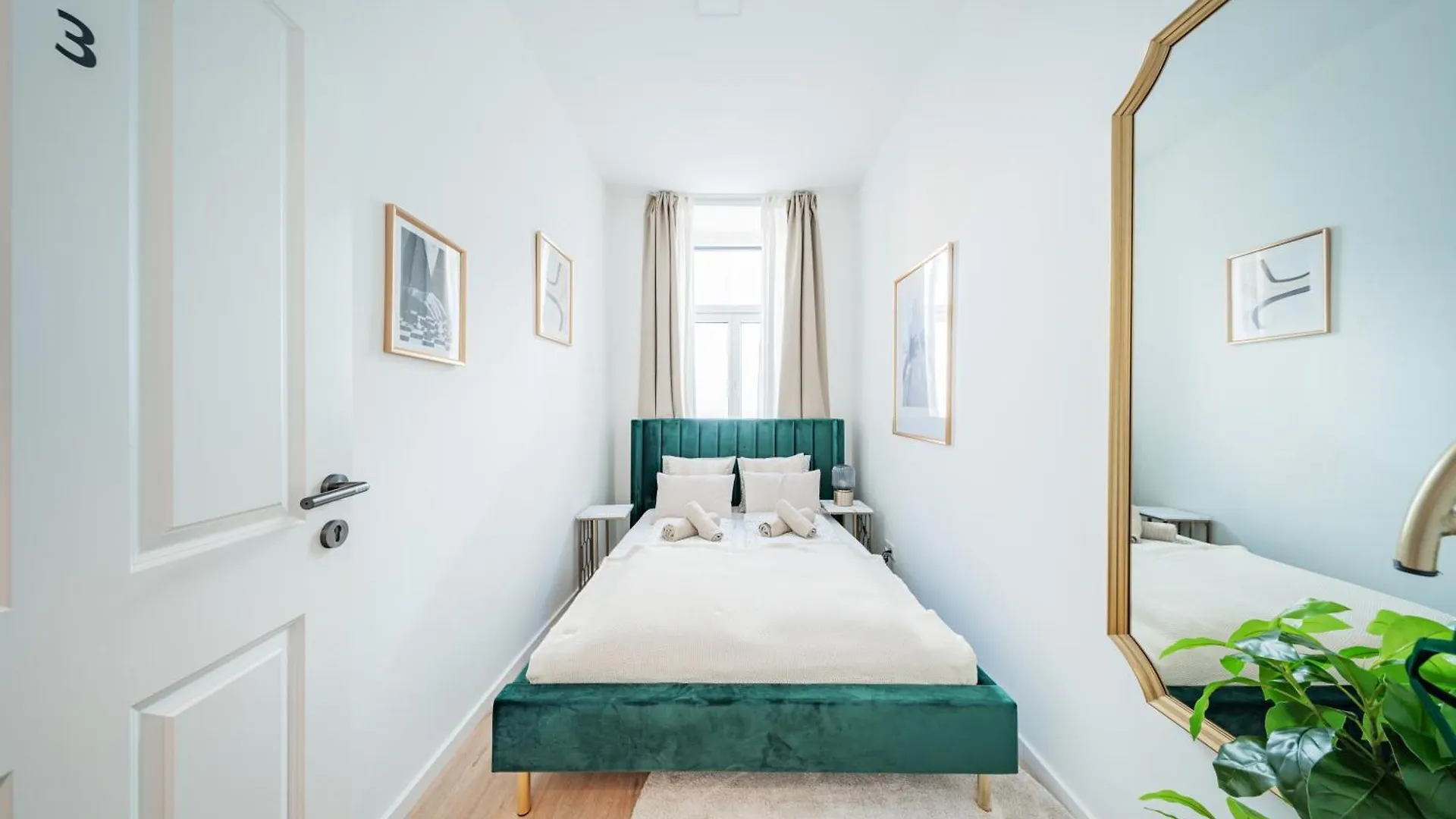 Seven Rooms Vienna 0*,  Austria